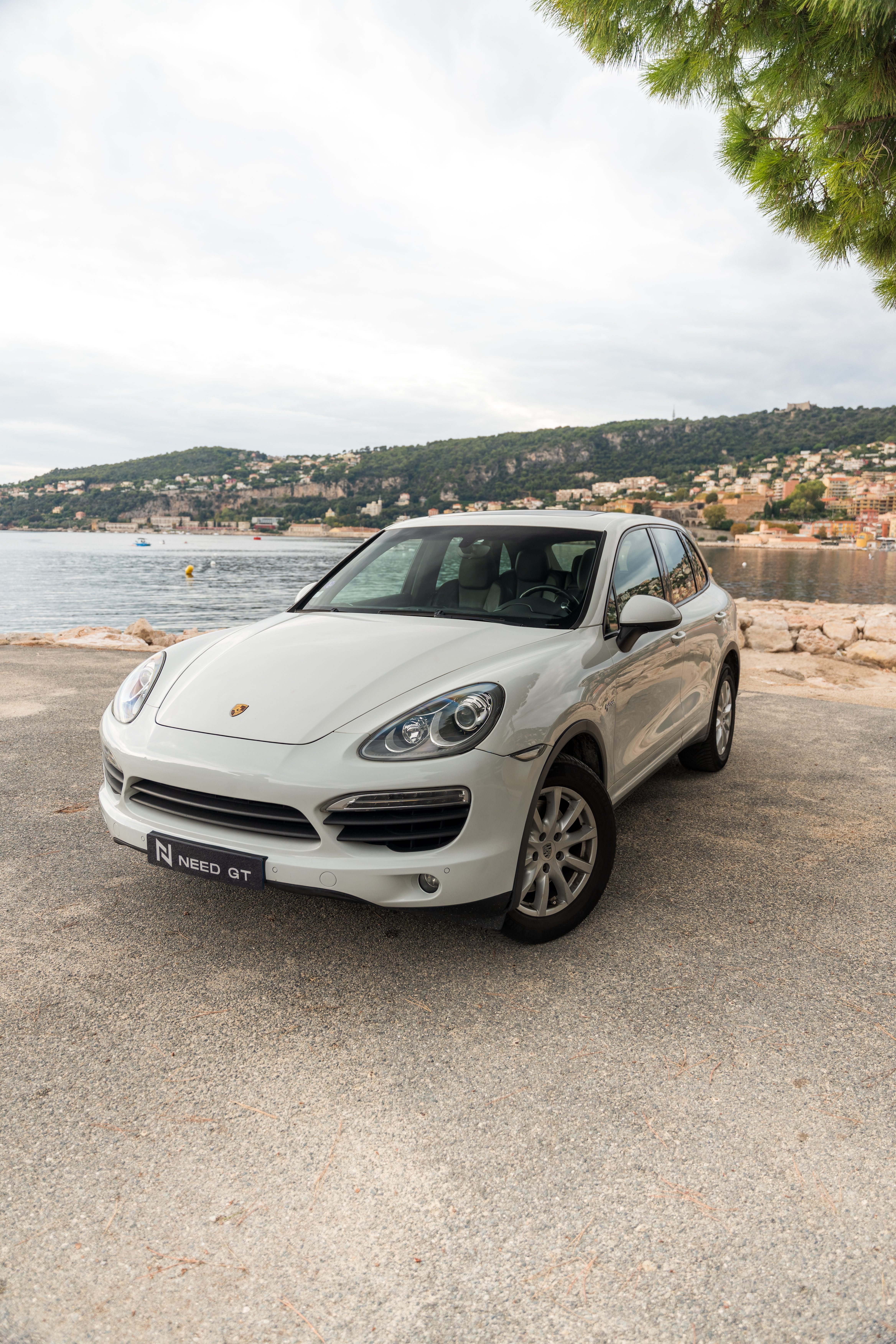 Porsche Cayenne S Hybrid